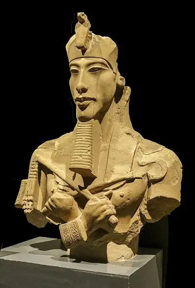 Illustration de Akhénaton au musée de Louxor