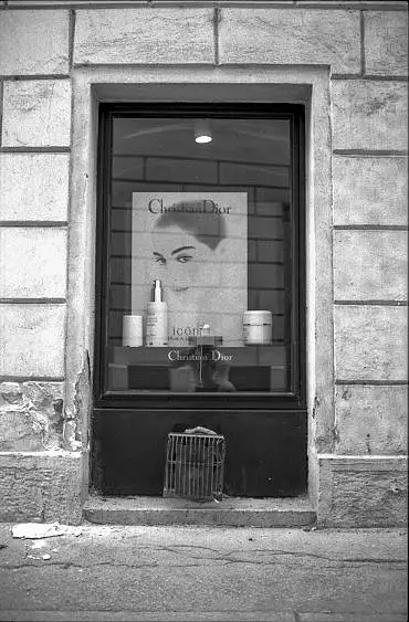 Illustration de Boutique Dior
