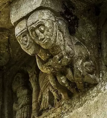 Illustration de San Pedro Cangas de Onis (ES)
