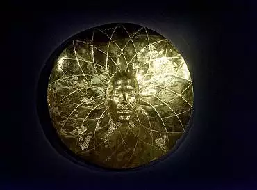 Illustration de Sun Disc