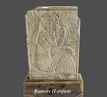 Illustration de Ramsès II enfant