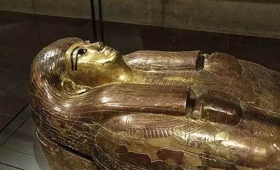 Illustration de les sarcophages de Khâ et Merit