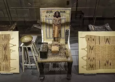 Illustration de objets et mobilier de la tombe de Khâ et Merit