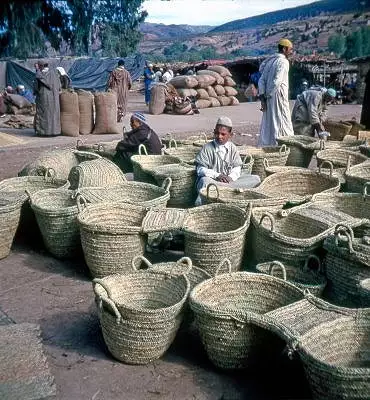 Illustration de Vente de paniers