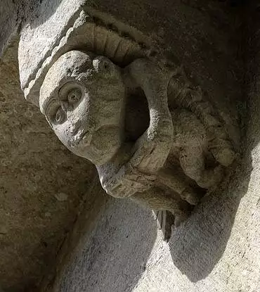 Illustration de San Pedro Cangas de Onis (ES)