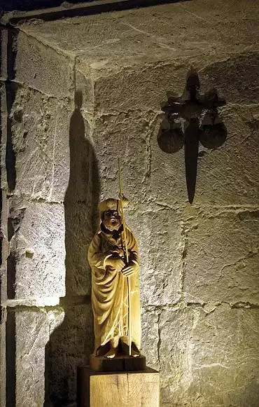 Illustration de statue moderne de Saint Jacques de Compostelle