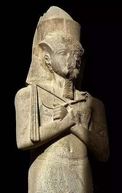 Illustration de Ramsès II à Karnak