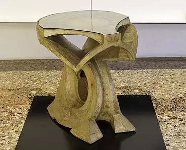 Illustration de Carlo Bugatti "table" (1902)