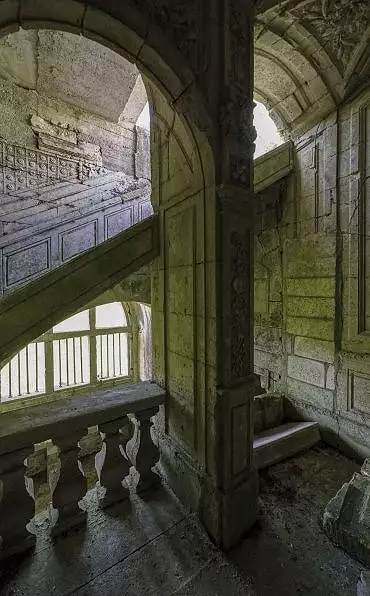 Illustration de le niveau intermédiaire et la montée vers les terrasses