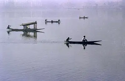 Illustration de sur le lac Dal